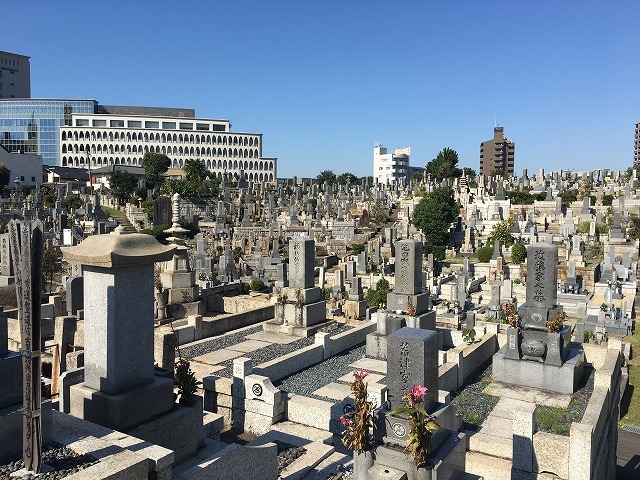 名古屋市営　八事霊園01